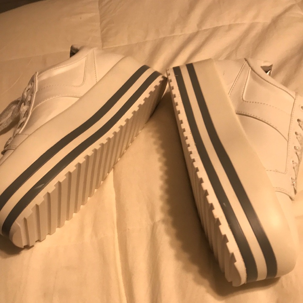Zara tennis shoes